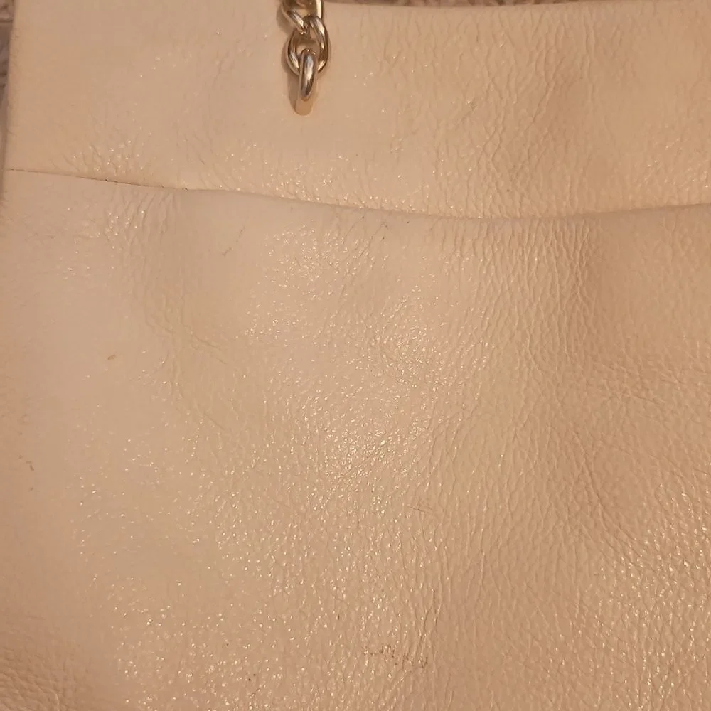 Kate Spade Pebbled Leather Shoulder Bag Cream Chain Strap